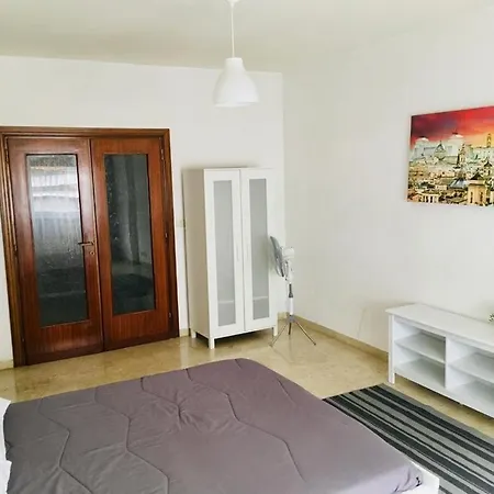 Alojamento de Acomodação e Pequeno-almoço La Mia Casa Di